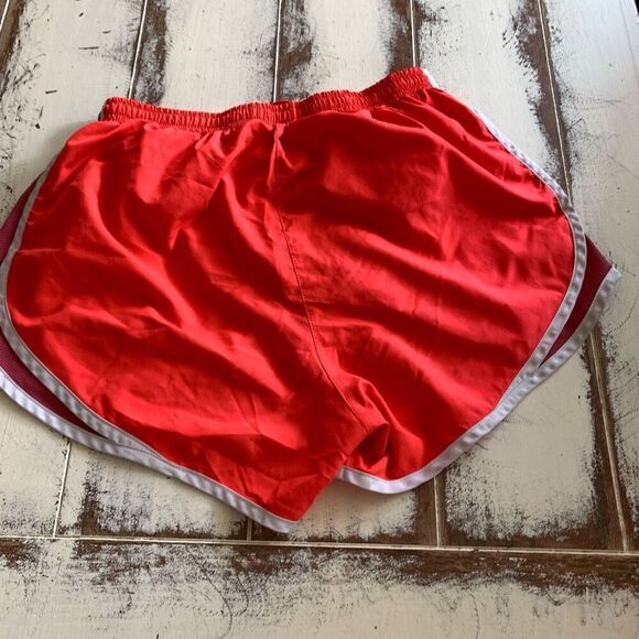 Nike athletic lined short size small - Picture 6 of 6